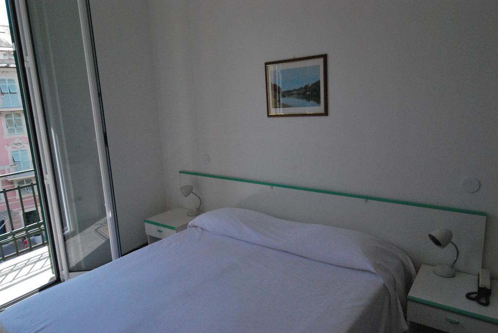 ראפאלו Albergo La Vela מראה חיצוני תמונה